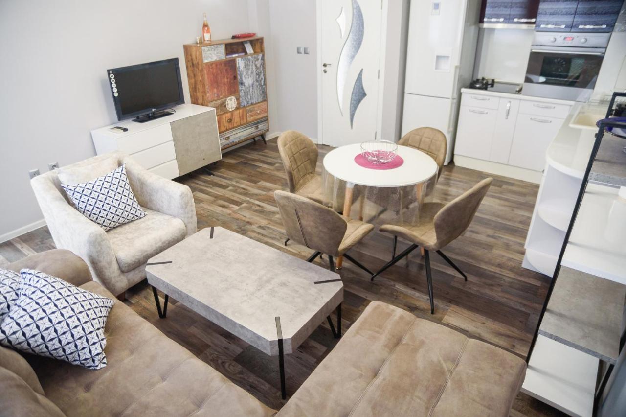 Apartment Martini Burgas Luaran gambar